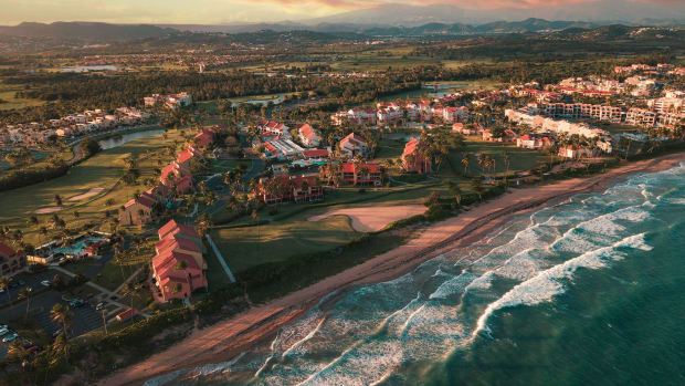 Wyndham Palmas Hero Shot